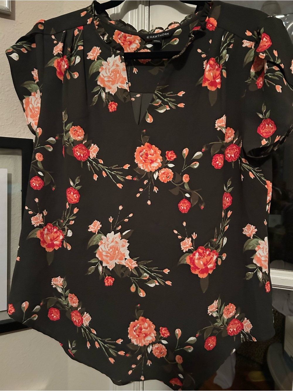 41 Hawthorn Black Floral Short-Sleeve Keyhole Blouse